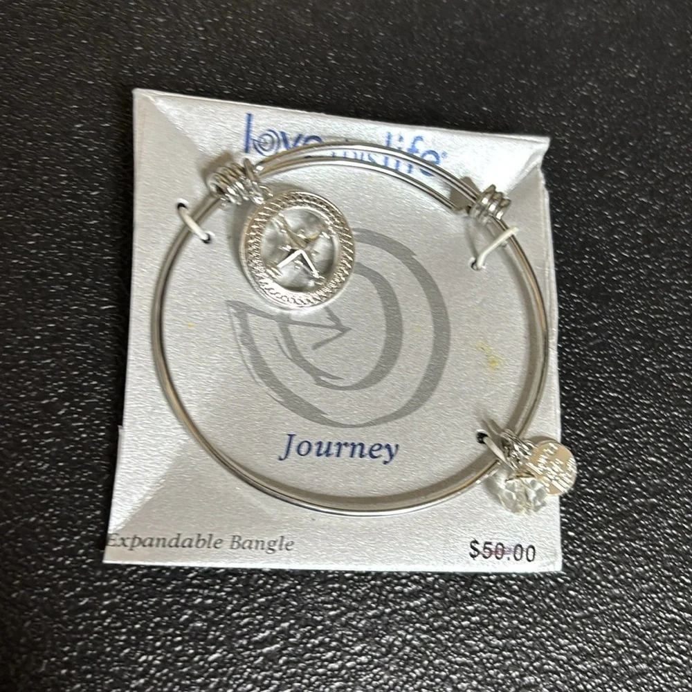 NWT Live this Life Journey Compass Charm Silver Tone Adjustable Bangle Bracelet